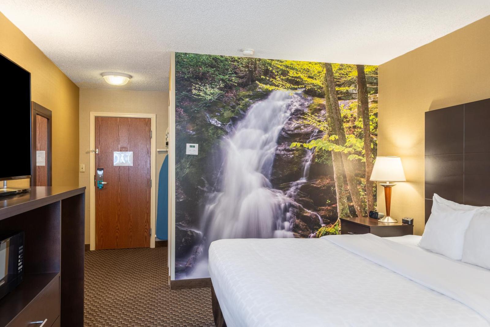 Clarion Pointe Harrisonburg